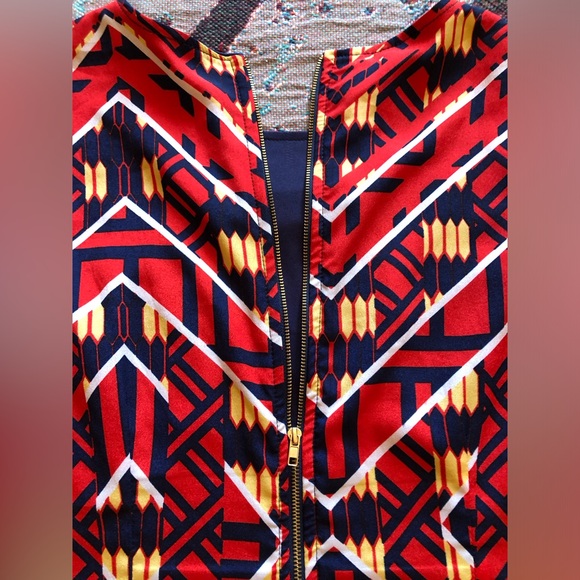 Moon Collection Retro Inspired Abstract Pattern Mini Shift Dress - Picture 7 of 9